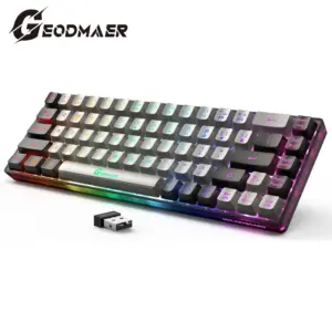 Teclado inalámbrico para juegos GEODMAER, recargable, retroiluminado, de membrana de 68 teclas para PC, con diseño en español.
